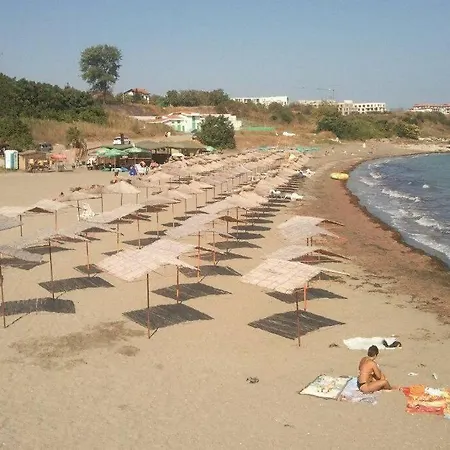 Seaview - Clara Sarafovo - 100m To Sea Burgas