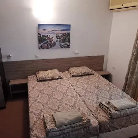 Seaview - Clara Sarafovo - 100m To Sea Apartment Burgas